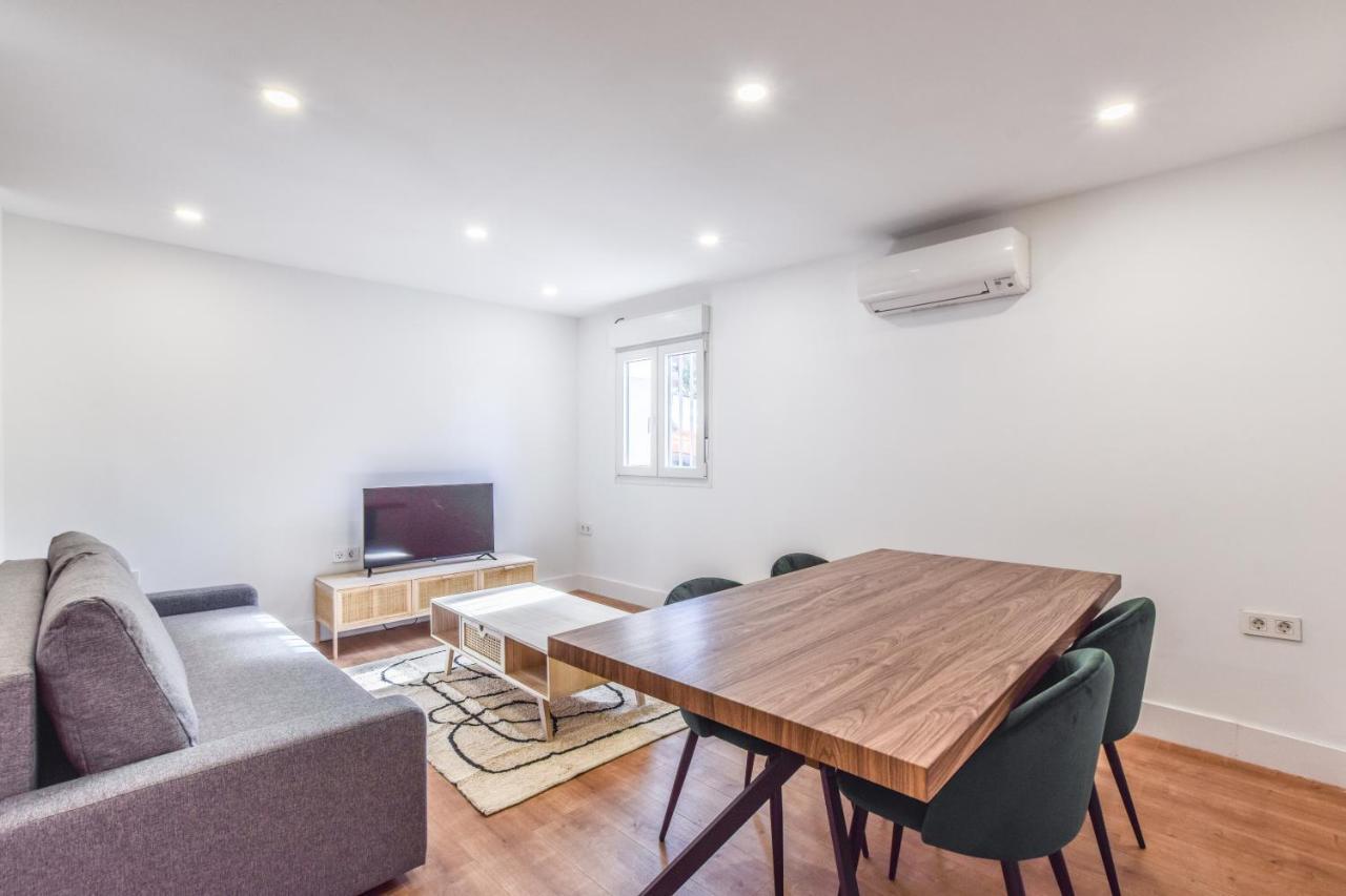 Apartamentos Reformados En Vallecas Мадрид Екстер'єр фото