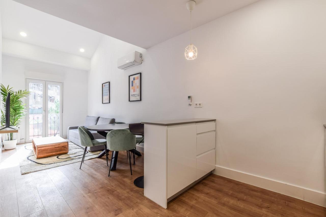Apartamentos Reformados En Vallecas Мадрид Екстер'єр фото